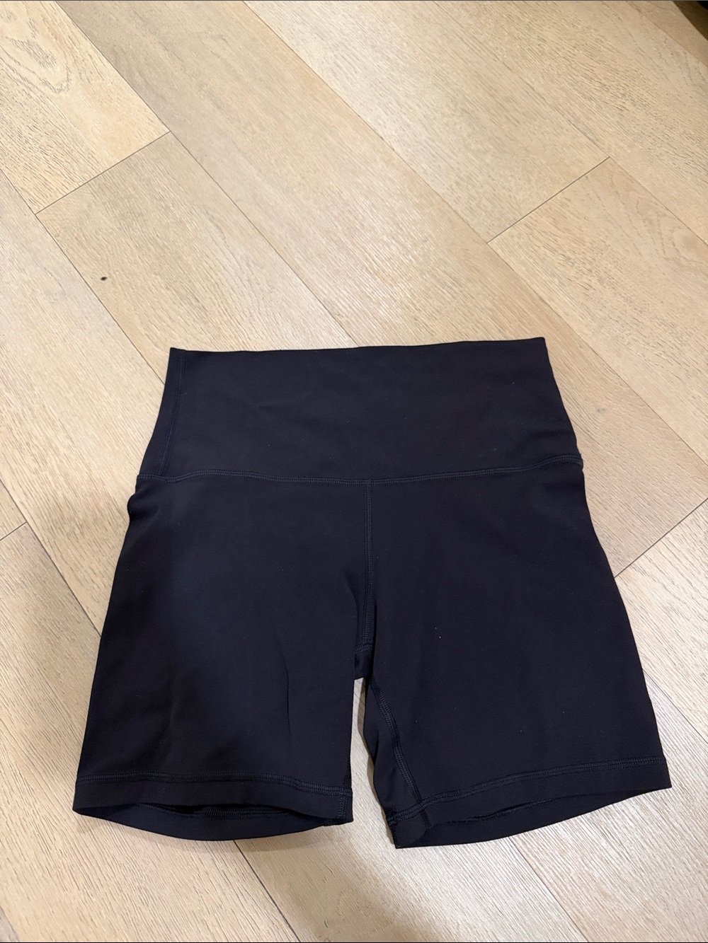 Lululemon align ‘6 inch short